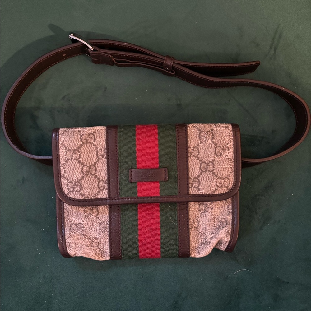 Authentic GUCCI Belt/Crossbody Bag